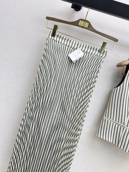 26ss Double-breasted vest/pleated skirt