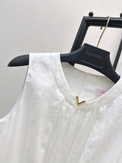 26ss V-shaped dress with metal belt