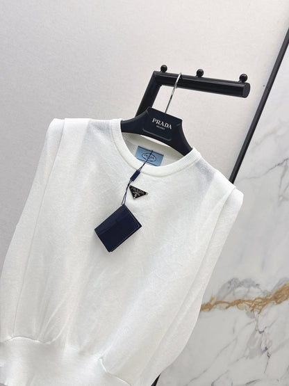 26ss Triangle logo embellished vest