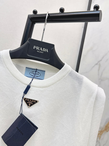 26ss Triangle logo embellished vest