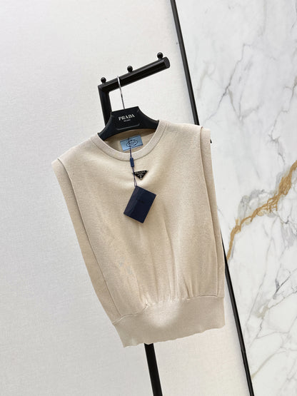26ss Triangle logo embellished vest