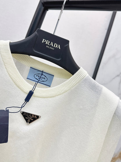 26ss Triangle logo embellished vest