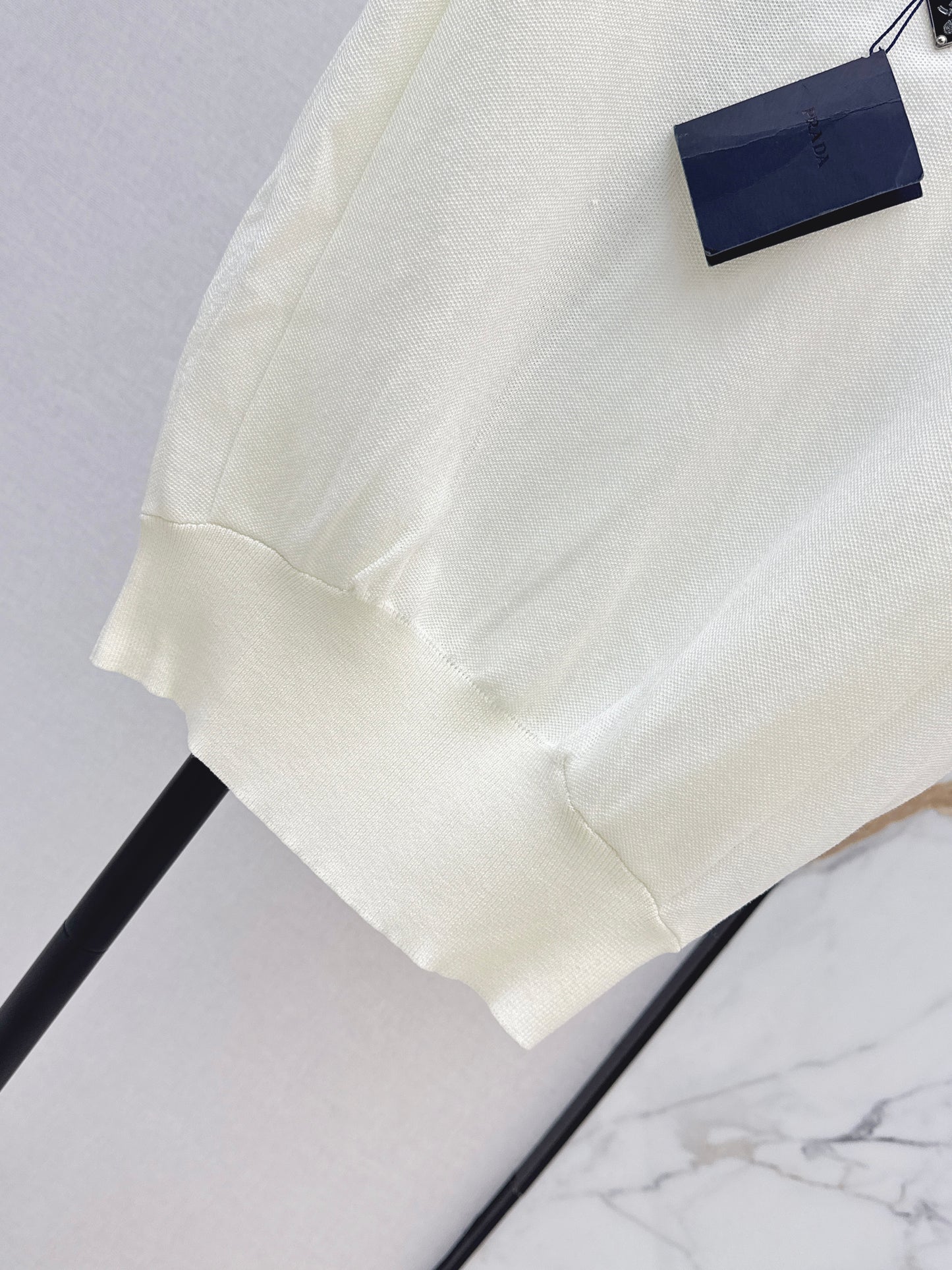 26ss Triangle logo embellished vest
