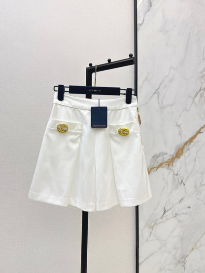 26ss GWide-leg shorts with gold buckle embellishments