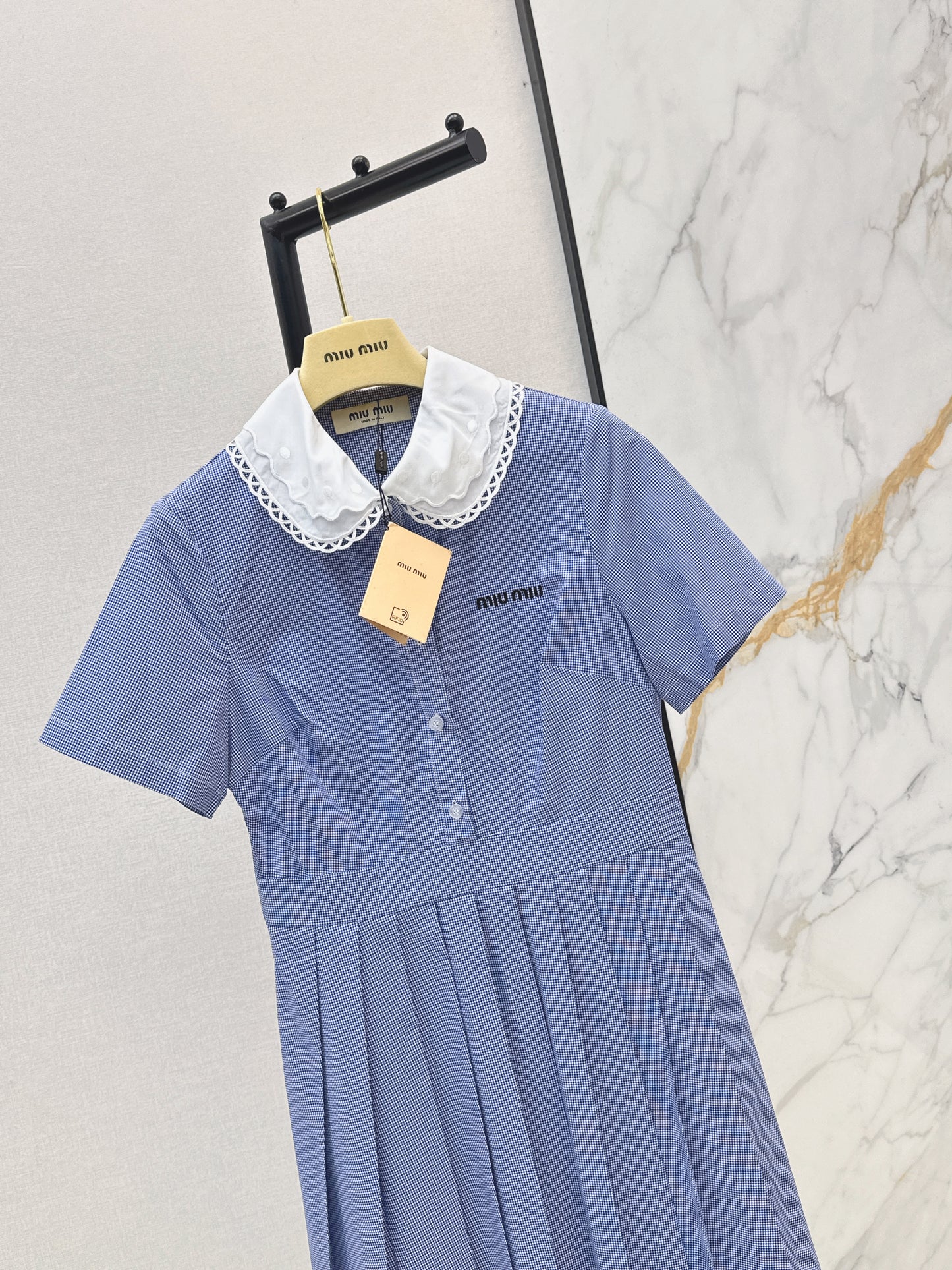 26ss Collared Dress