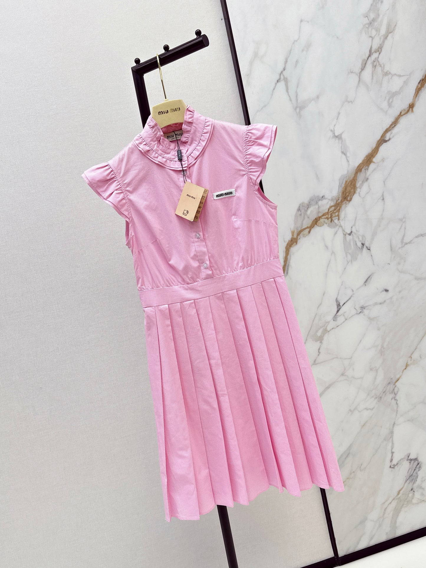 26ss Youthful Sleeveless Dress