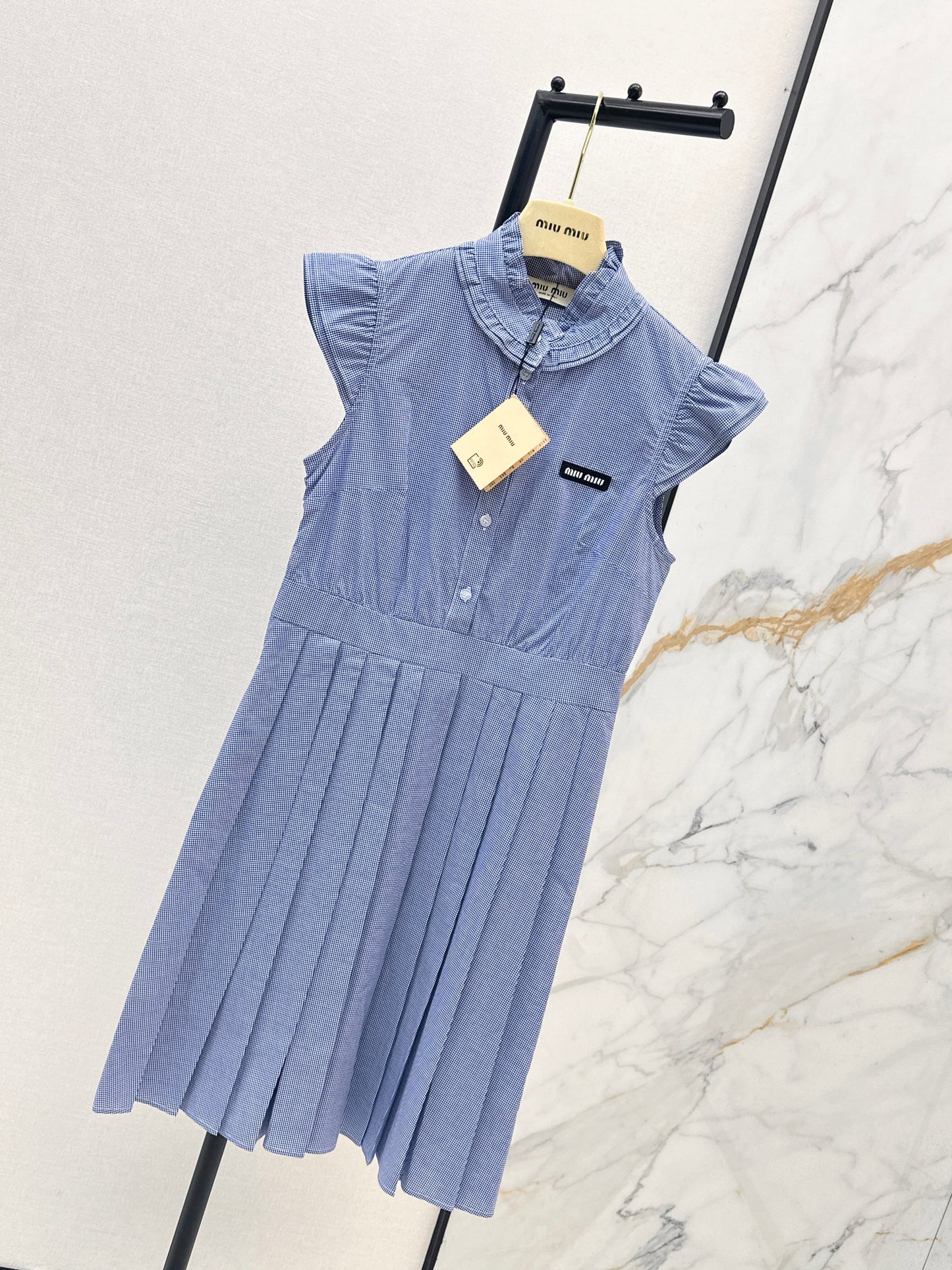 26ss Youthful Sleeveless Dress
