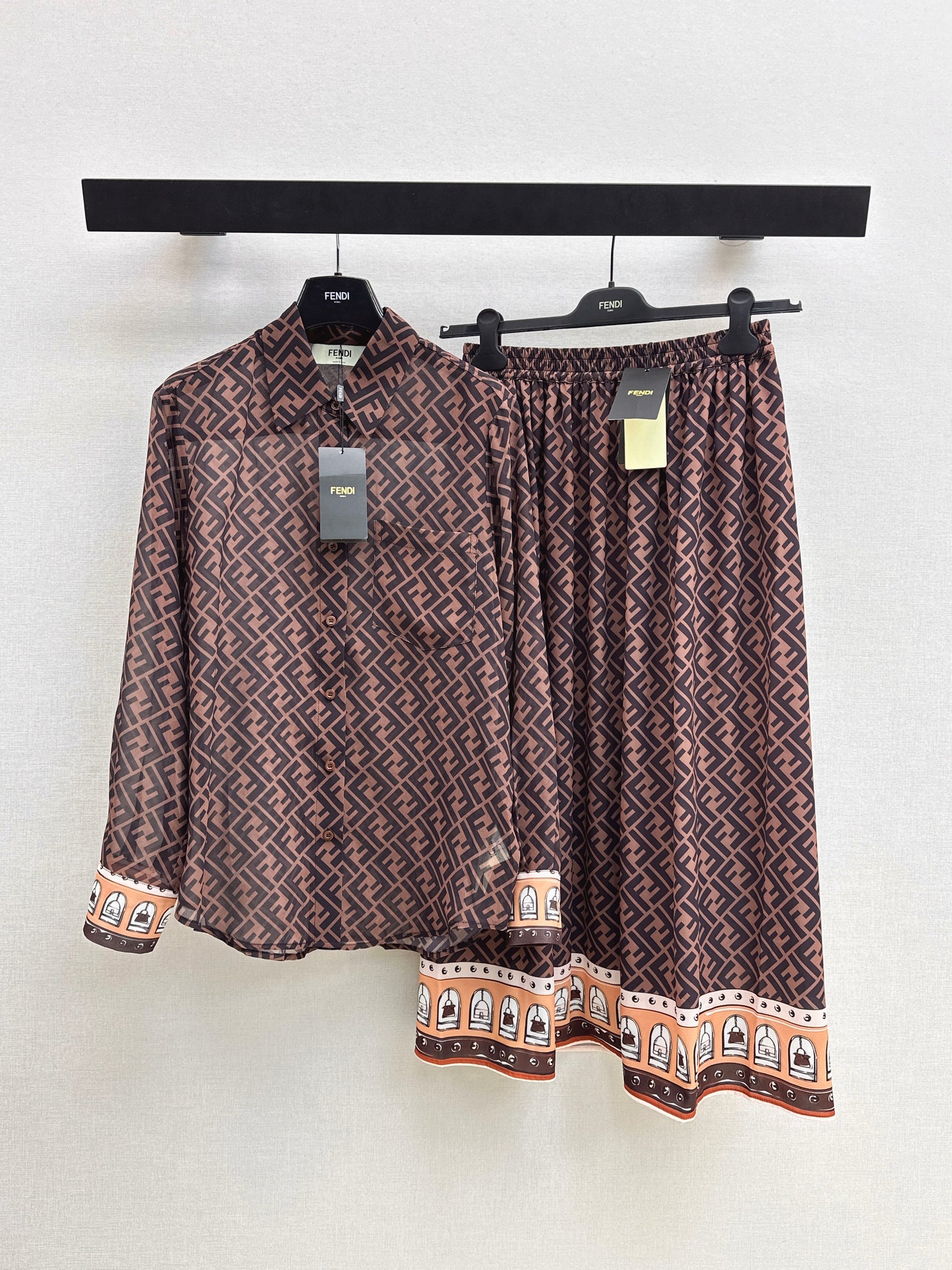 26ss Monogram Print Shirt/Elastic Waist Skirt