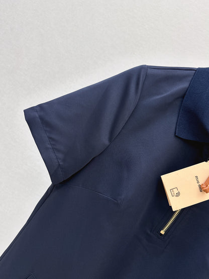 26ss Letter-embellished lapel dress