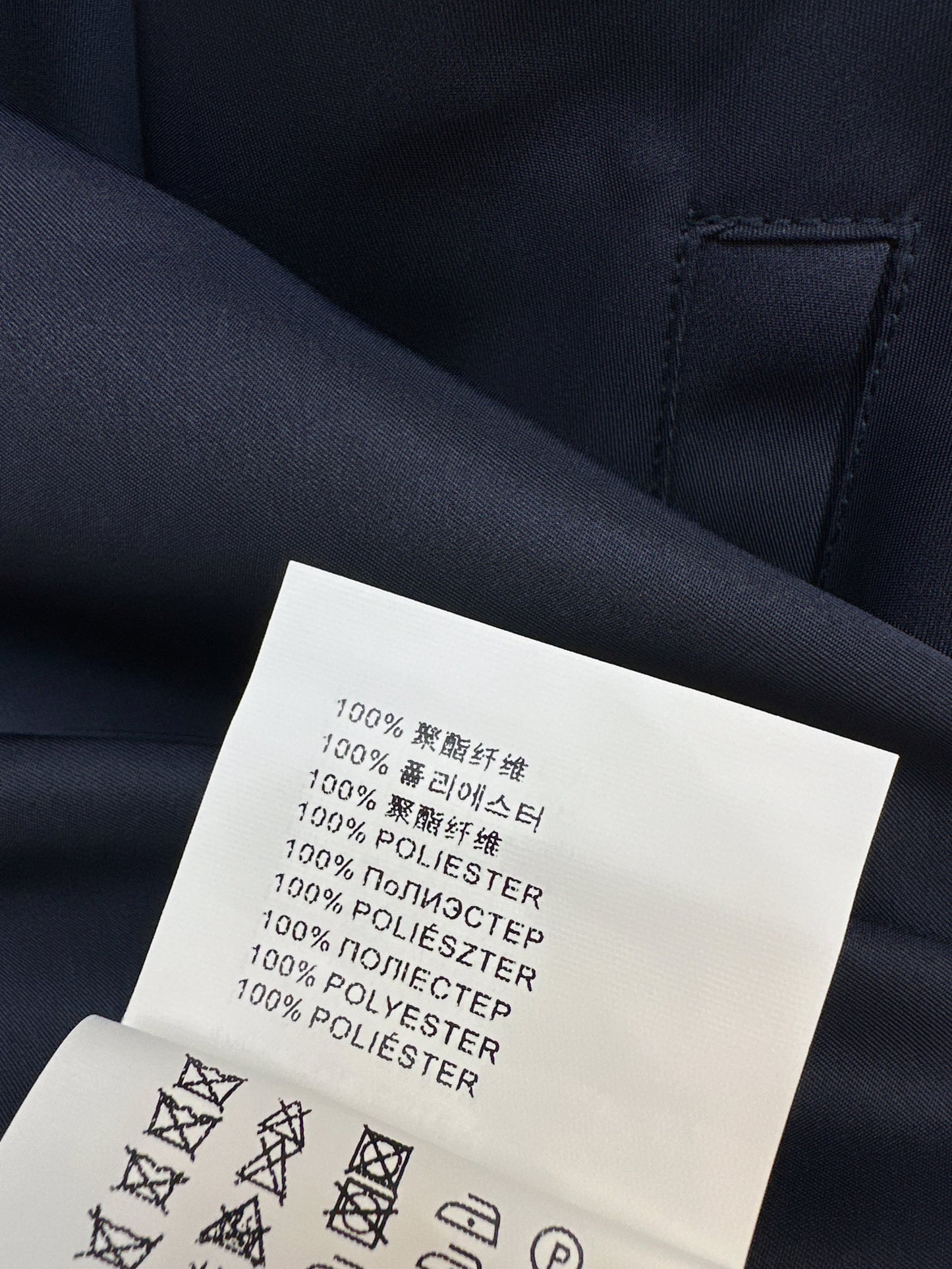 26ss Letter-embellished lapel dress