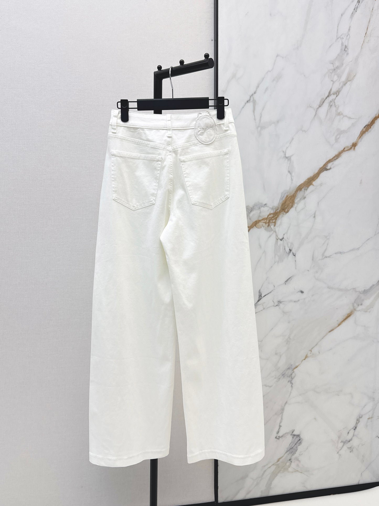 26ss Minimalist Straight-Leg Jeans