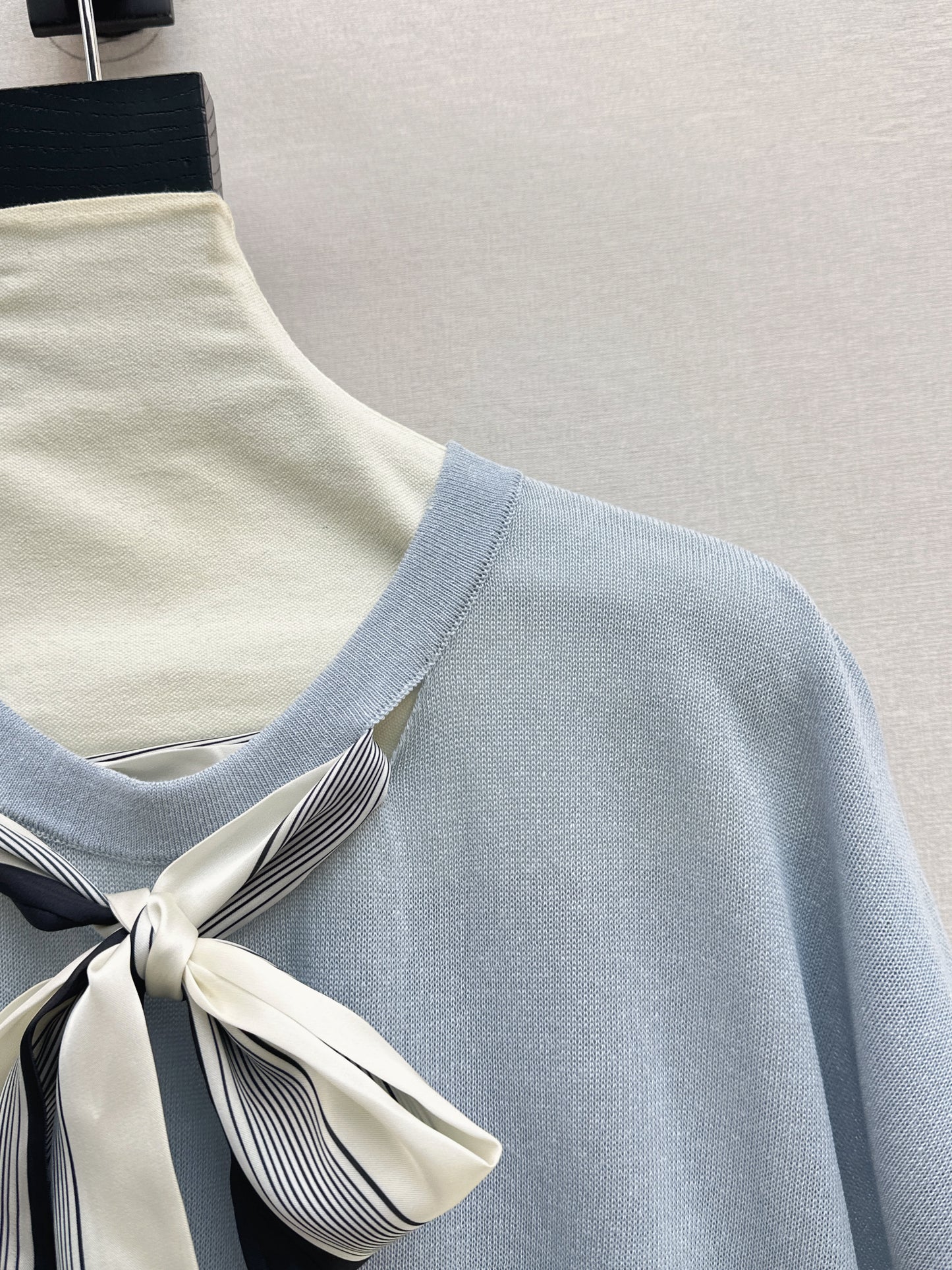 26ss Scarf-embellished knit T-shirt