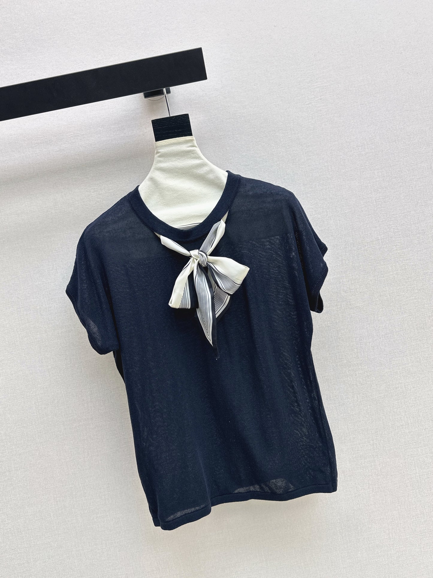 26ss Scarf-embellished knit T-shirt