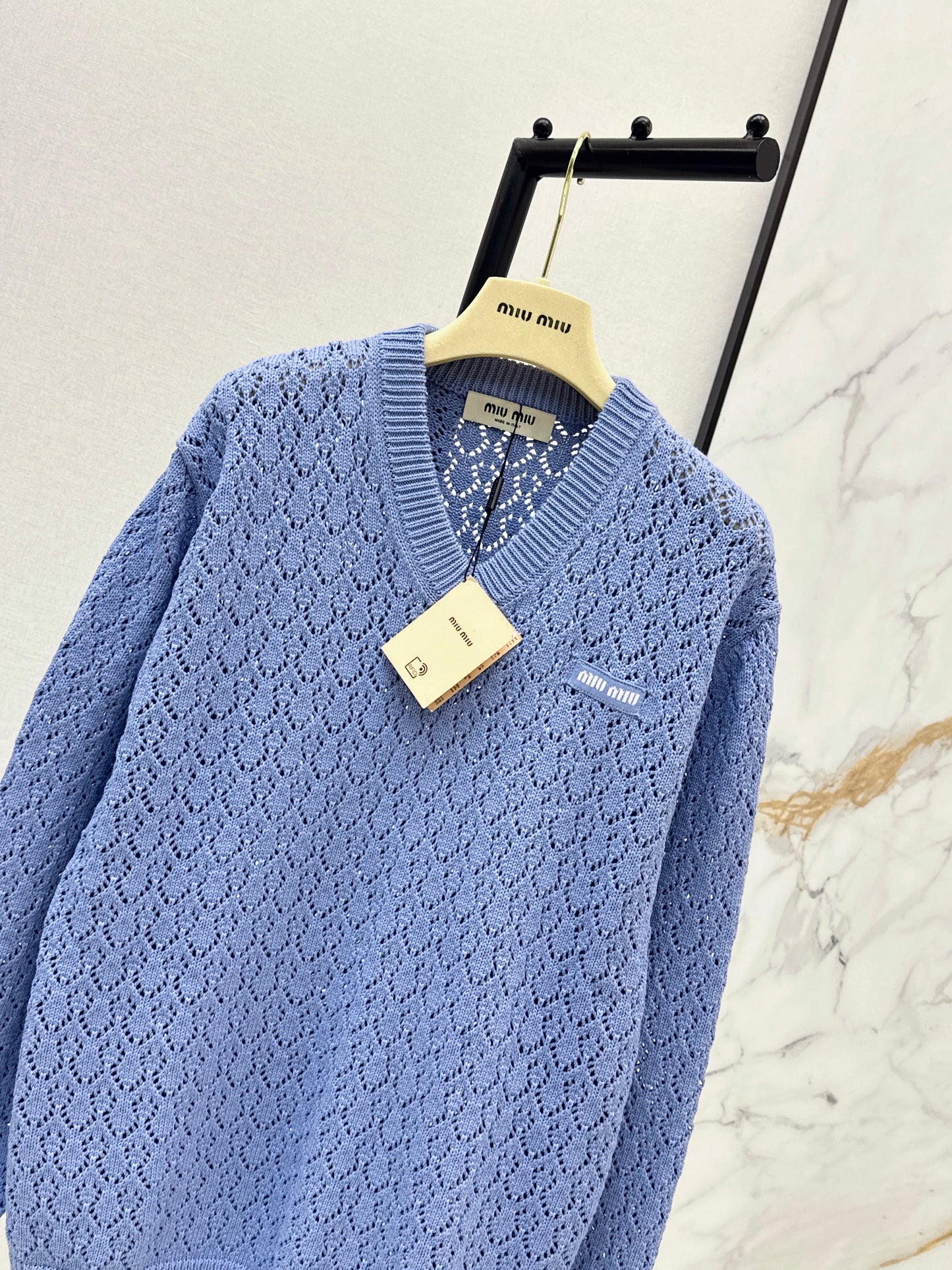 26ss Loose-fit V-neck Sweater