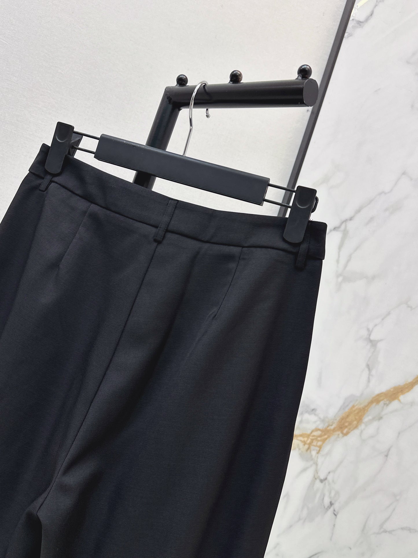 26ss Embroidered Straight-Leg Pants