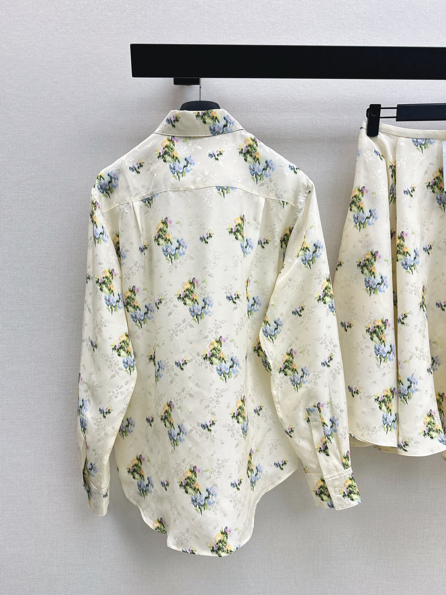 26ss Jacquard Floral Shirt / Skirt