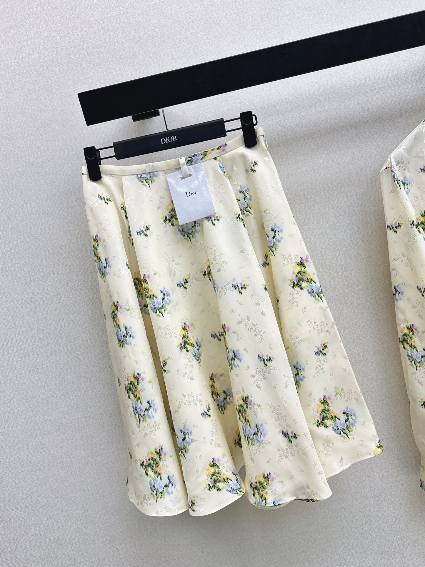 26ss Jacquard Floral Shirt / Skirt