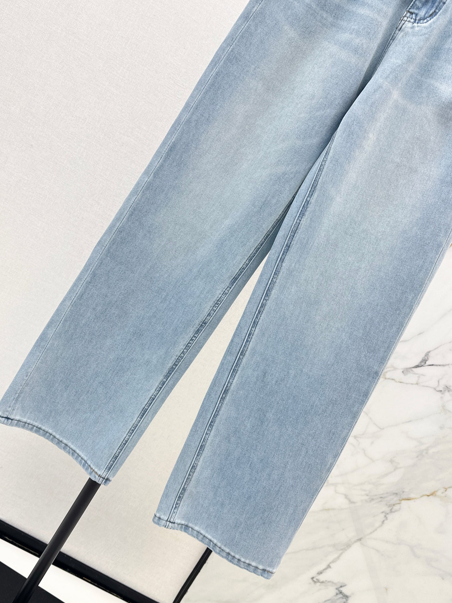 26ss Straight-leg jeans