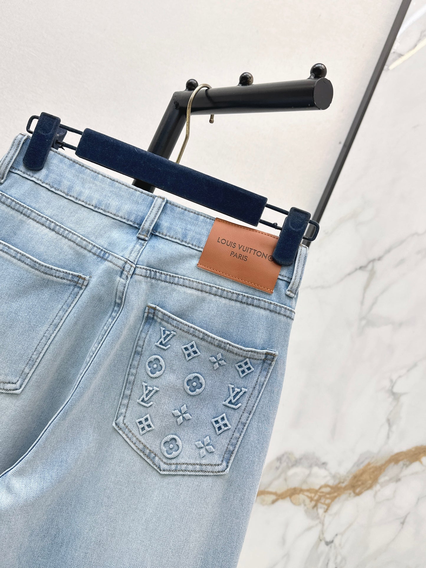 26ss Straight-leg jeans