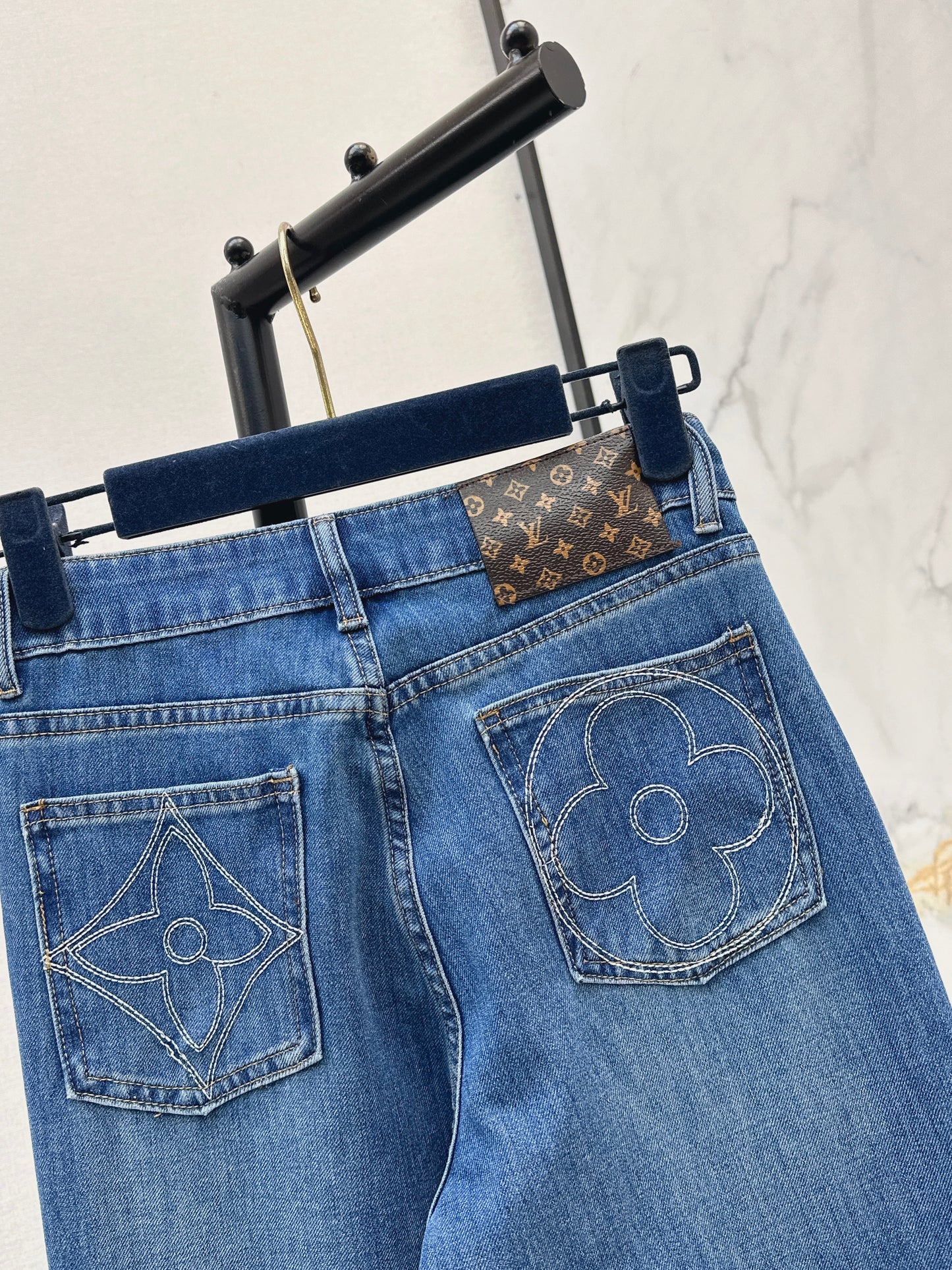 26ss Straight-leg jeans