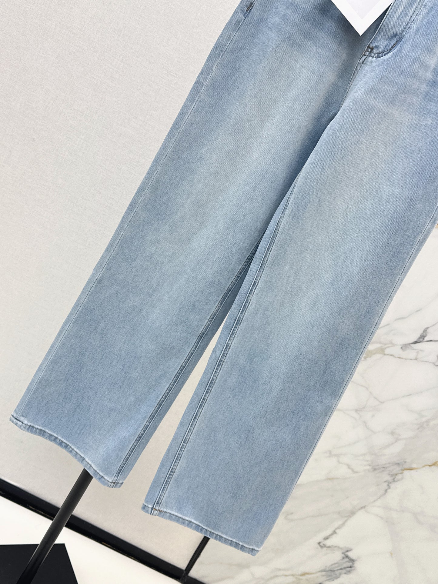 26ss Straight-leg Jeans