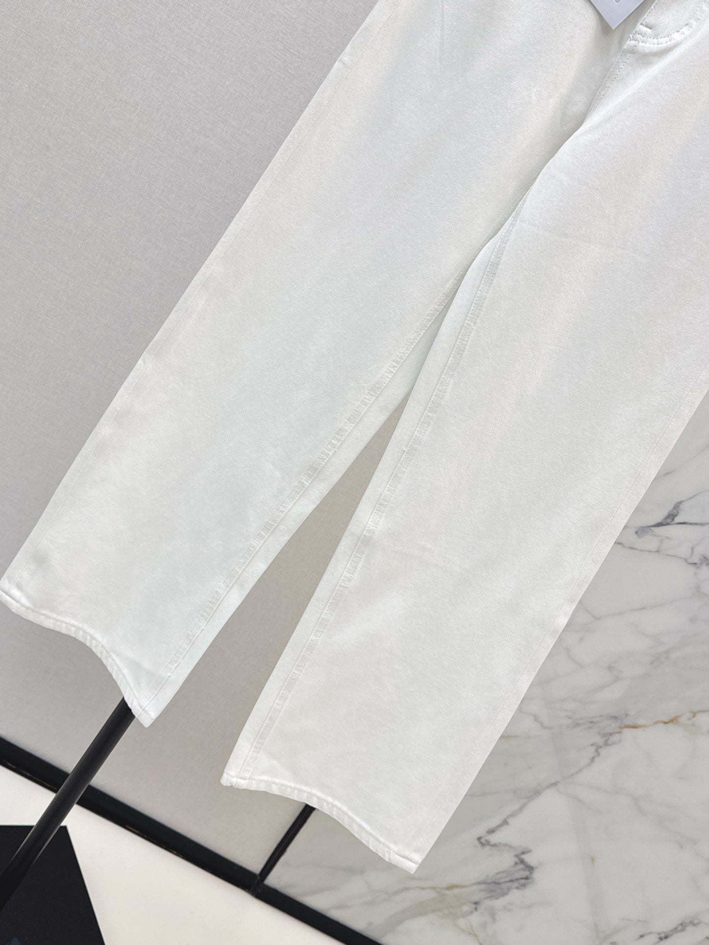 26ss Straight-leg Jeans