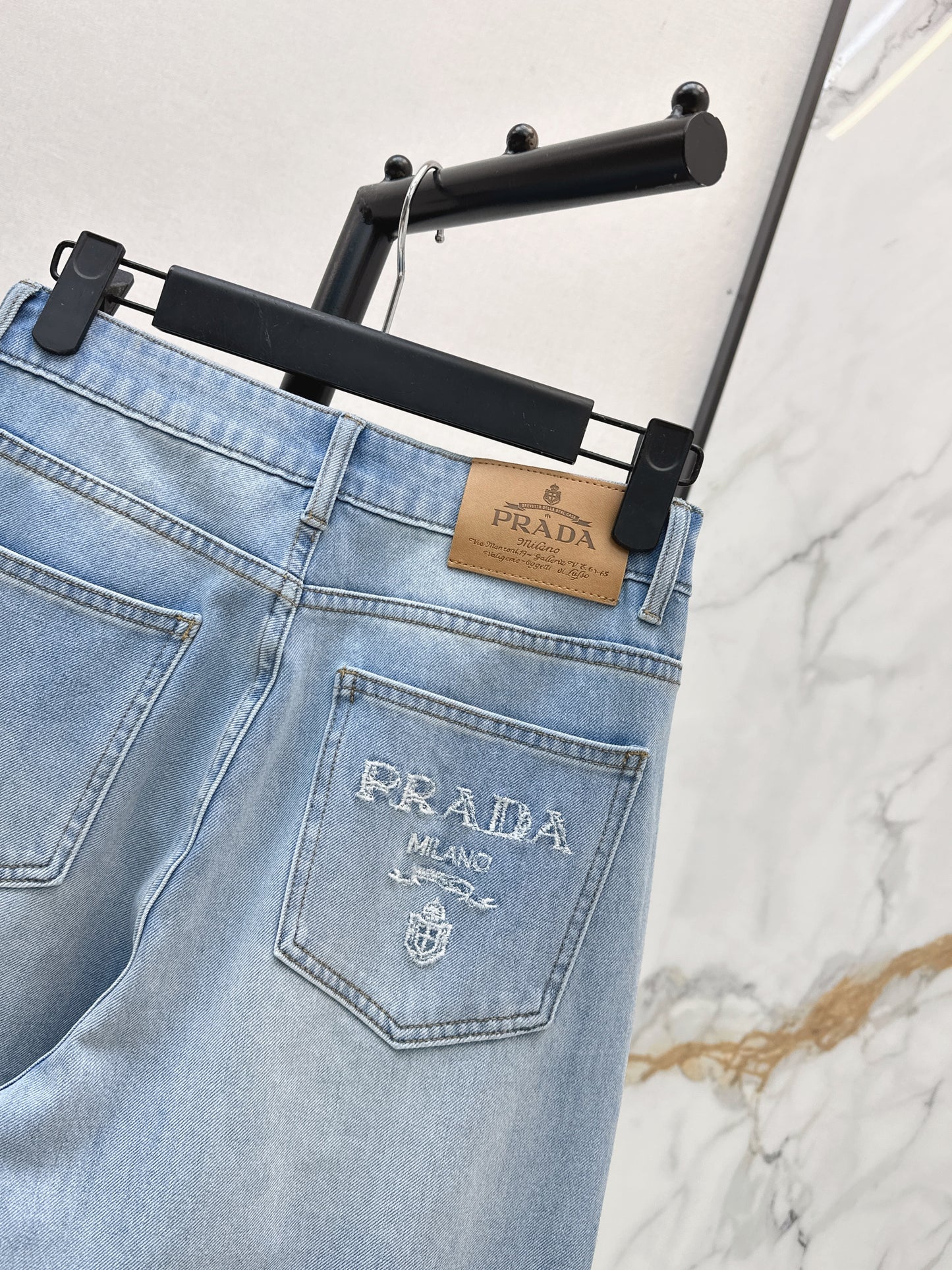 26ss Straight-leg jeans