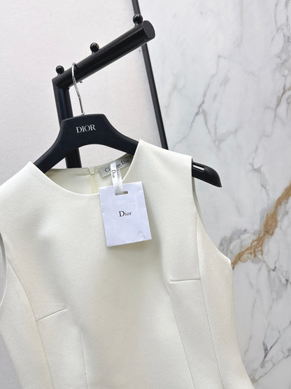 26ss Solid Color Waist-Cinching Dress