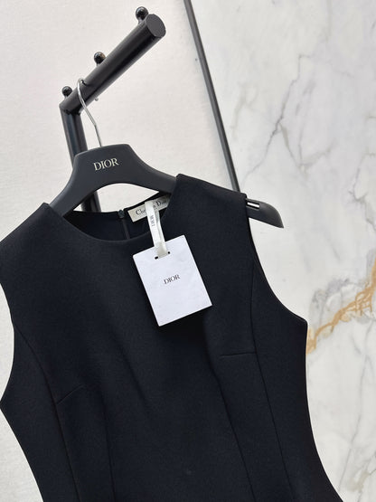 26ss Solid Color Waist-Cinching Dress