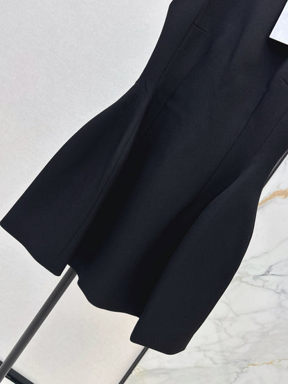 26ss Solid Color Waist-Cinching Dress