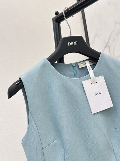 26ss Solid Color Waist-Cinching Dress