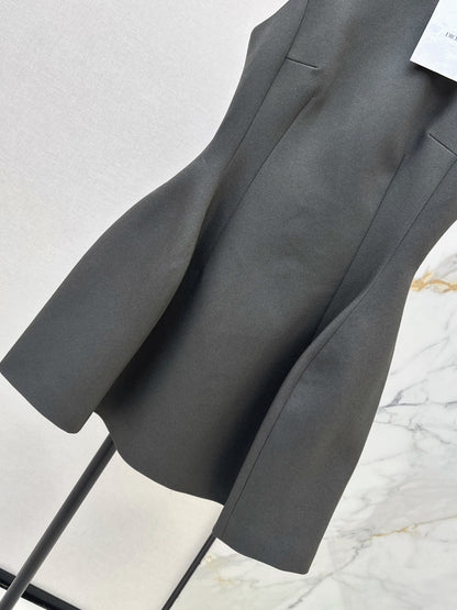 26ss Solid Color Waist-Cinching Dress