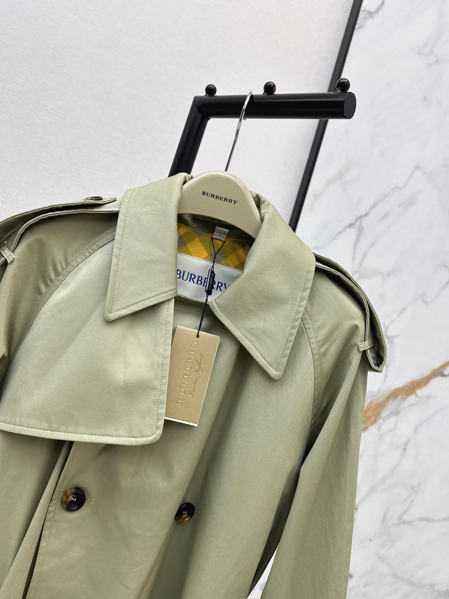 26ss Plaid-lined trench coat