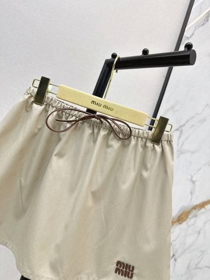 26ss Youthful skirt