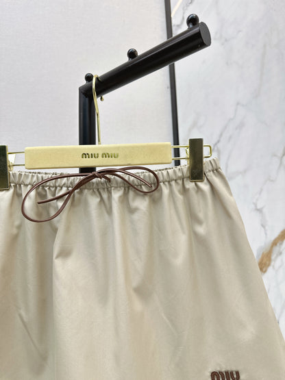 26ss Youthful skirt