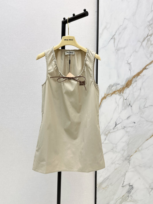 26ss Youthful dress