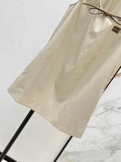26ss Youthful dress
