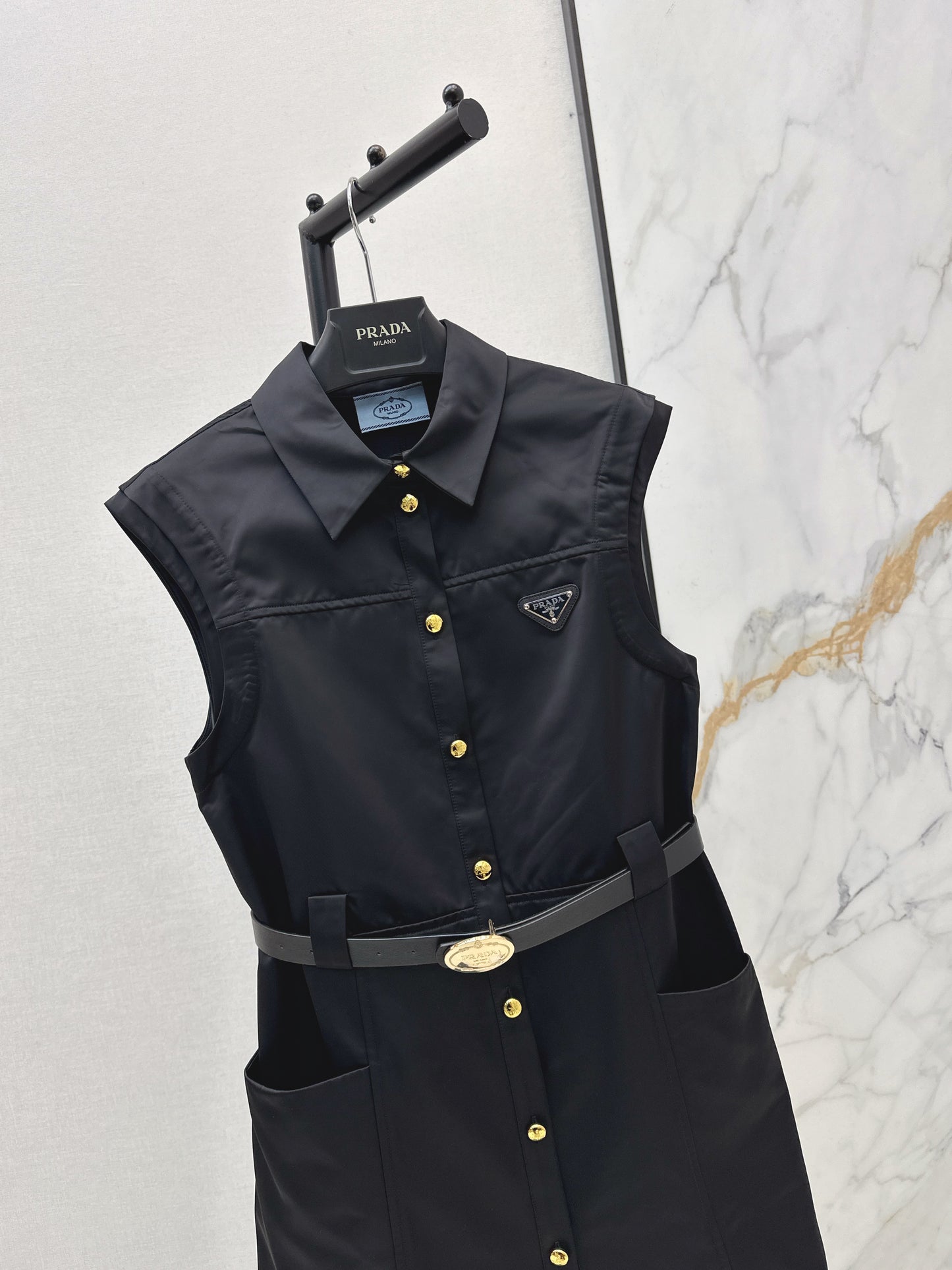 26ss Triangle Flag Decorated Lapel Dress