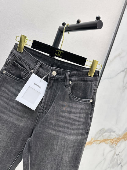 26ss Slim-fit flared jeans