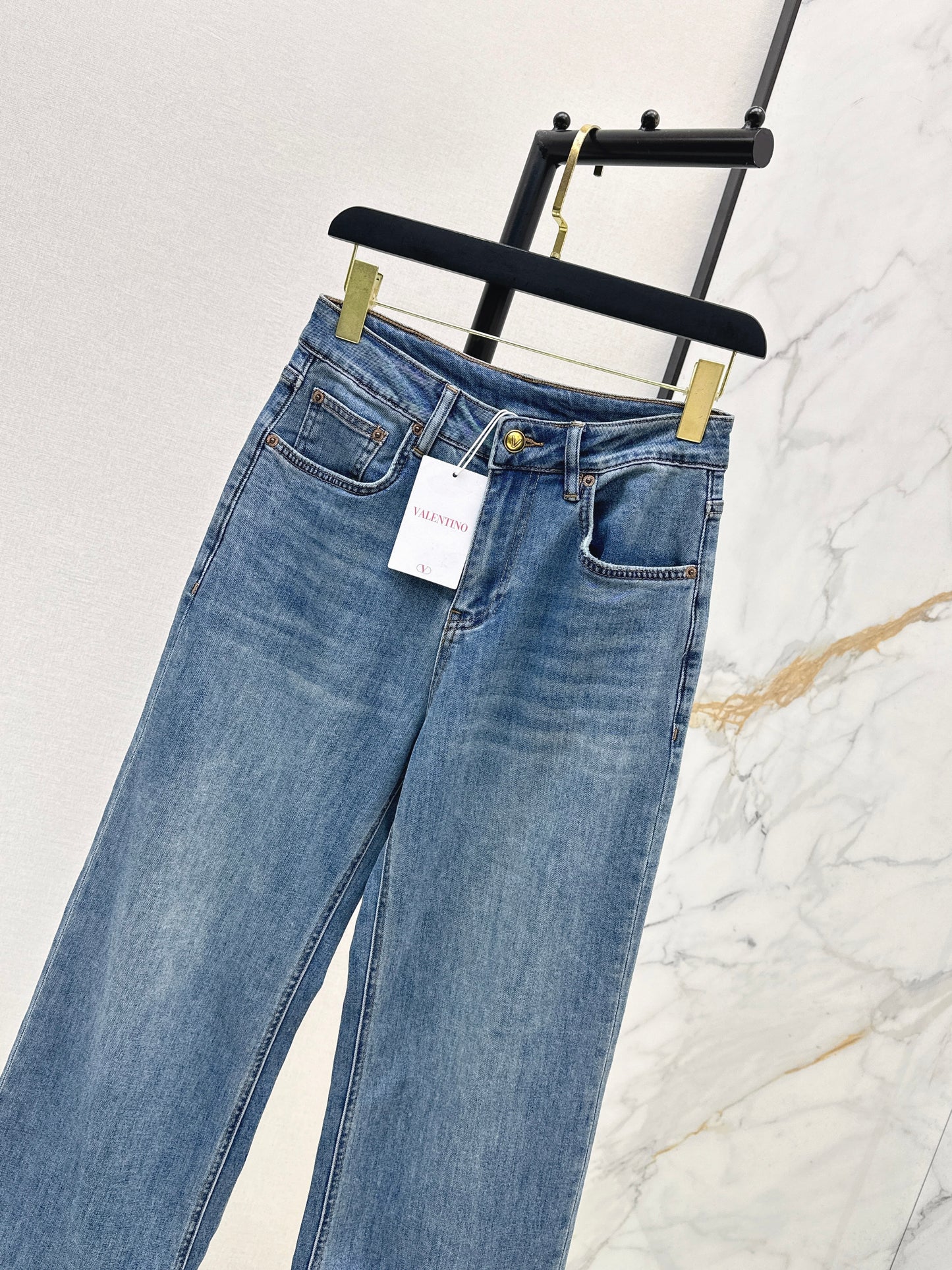26ss Straight-Leg Jeans