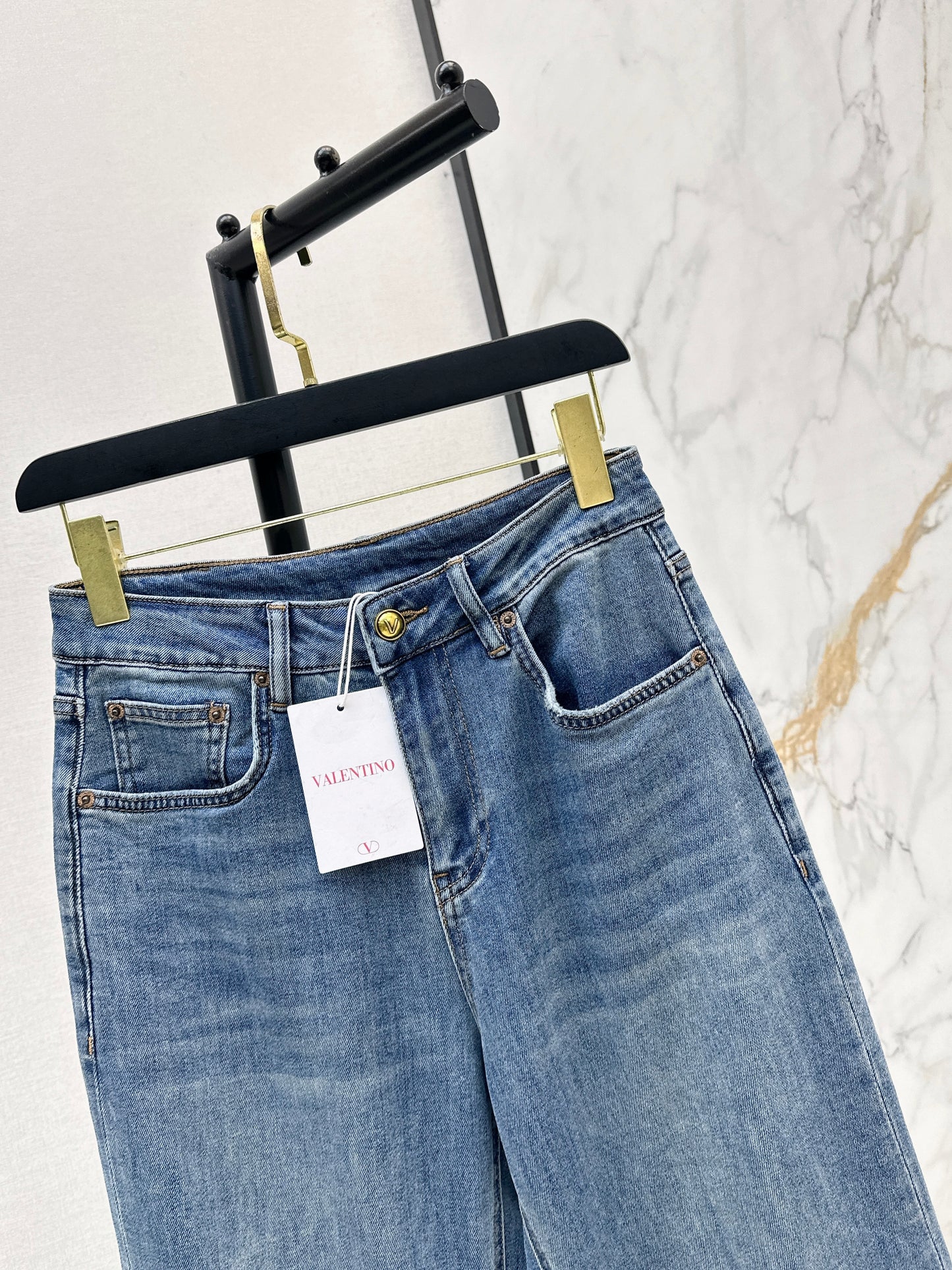 26ss Straight-Leg Jeans