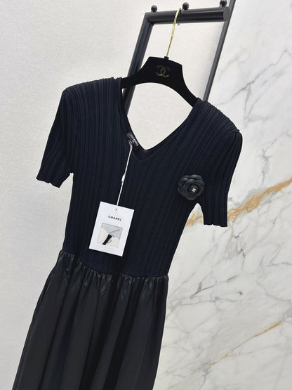 26ss Patchwork Style Long V-Neck Dress