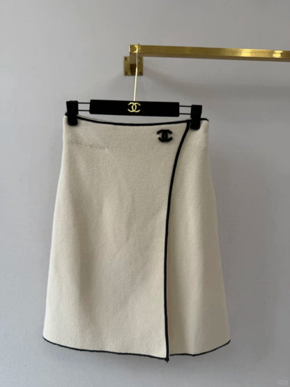 26ss Knitted Vest / Mini Skirt / Cardigan