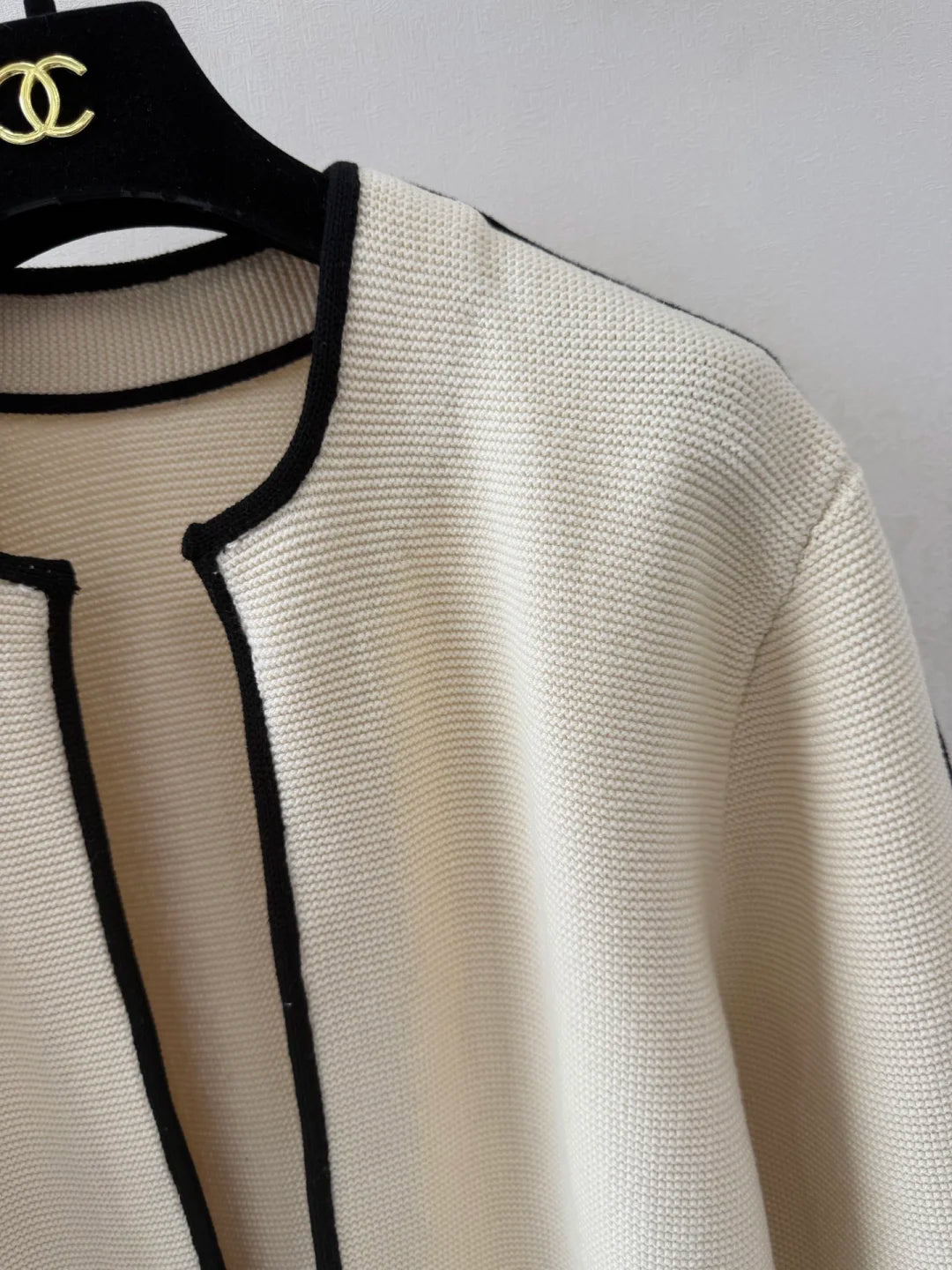 26ss Knitted Vest / Mini Skirt / Cardigan