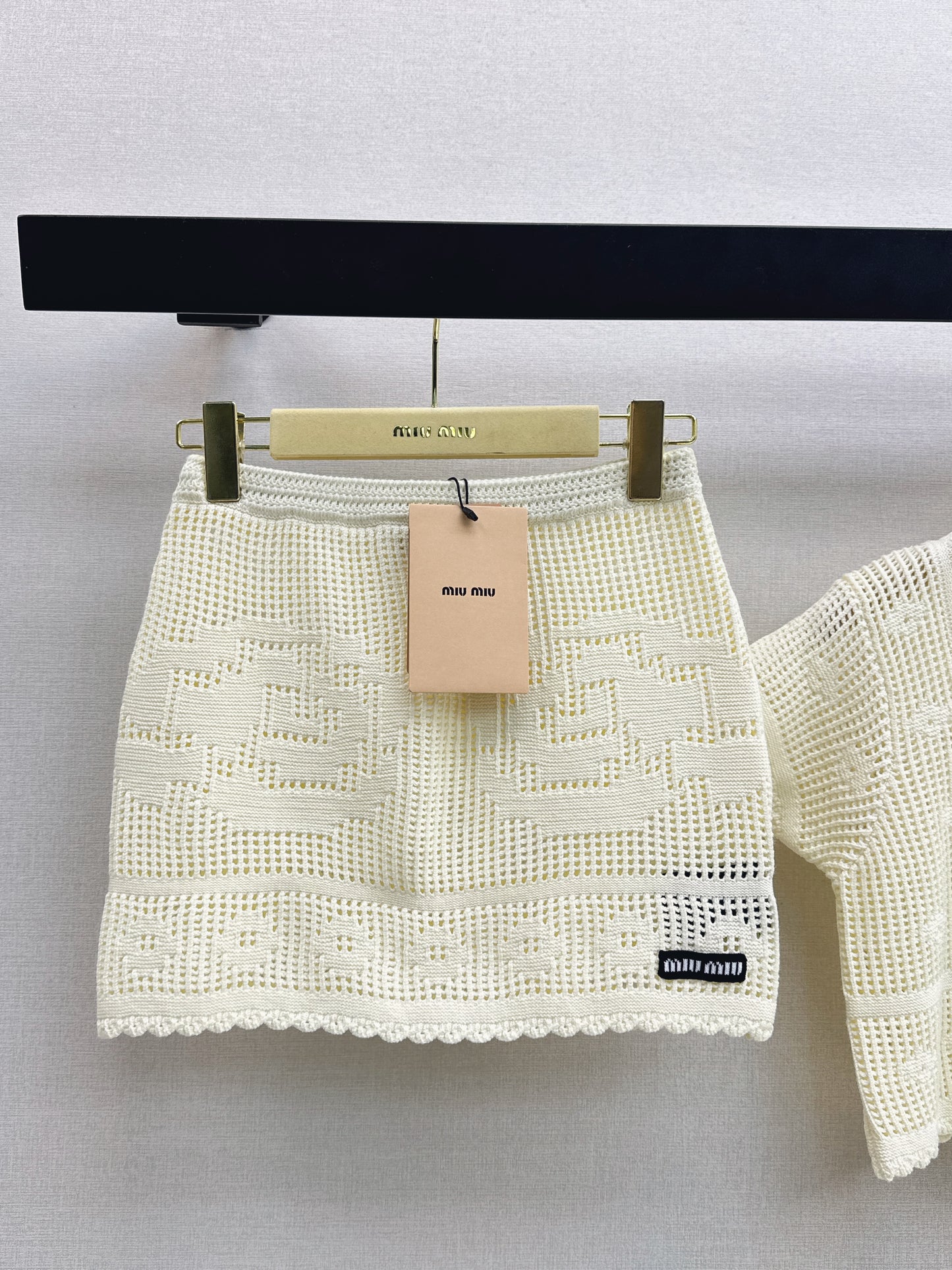 26ss U-neck Hollow Out Short Top / Skirt