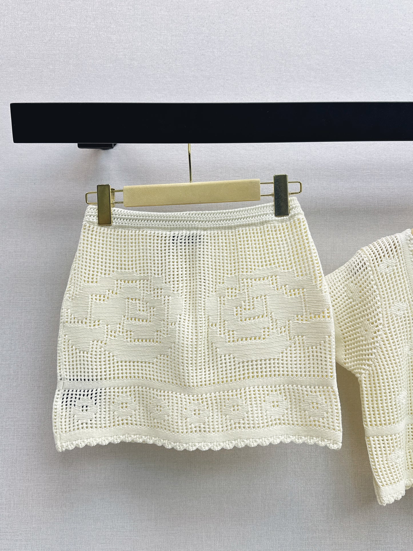 26ss U-neck Hollow Out Short Top / Skirt