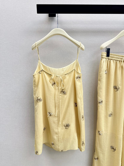 26ss Shallow V-neck Camisole / Straight-leg Wide Pants