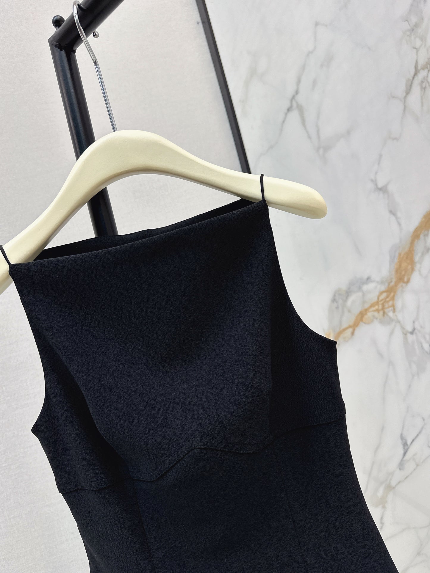 26ss One-shoulder halter dress