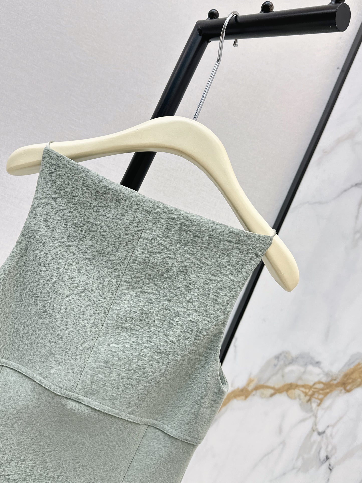 26ss One-shoulder halter dress