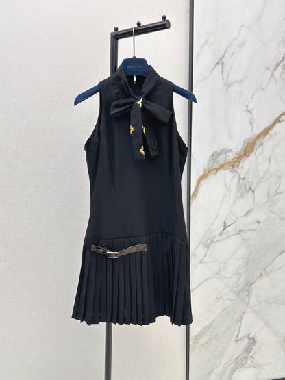 26ss Pleated Sleeveless Dress